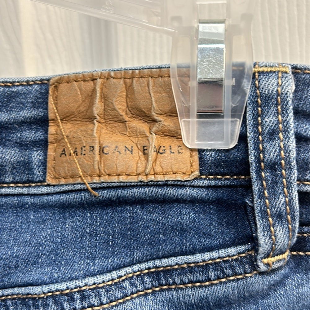 American Eagle Next Level Stretch Super Hi-rise Size 2 Short - Picture 3 of 8